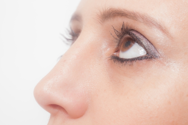 Risques et précautions pour la formation nasale et le traitement qui peuvent être effectués par plastie de la pointe nasale