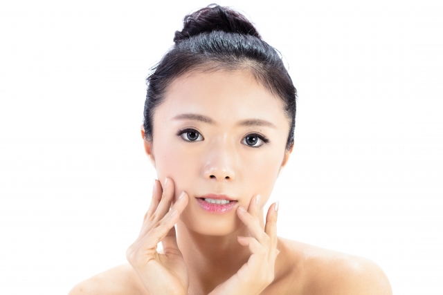 Как удалить художественный макияж с помощью пико-лазера и эффективное количество процедур / риск и время простоя